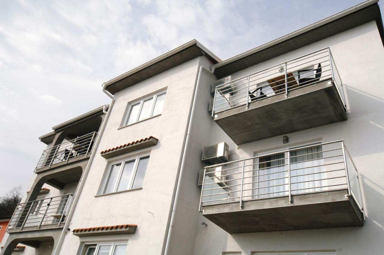 Haus Zora Ferienwohnung 7 Мошченице Экстерьер фото